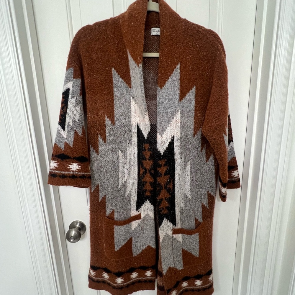 Southwestern Patterned Long Cardigan w/ pockets